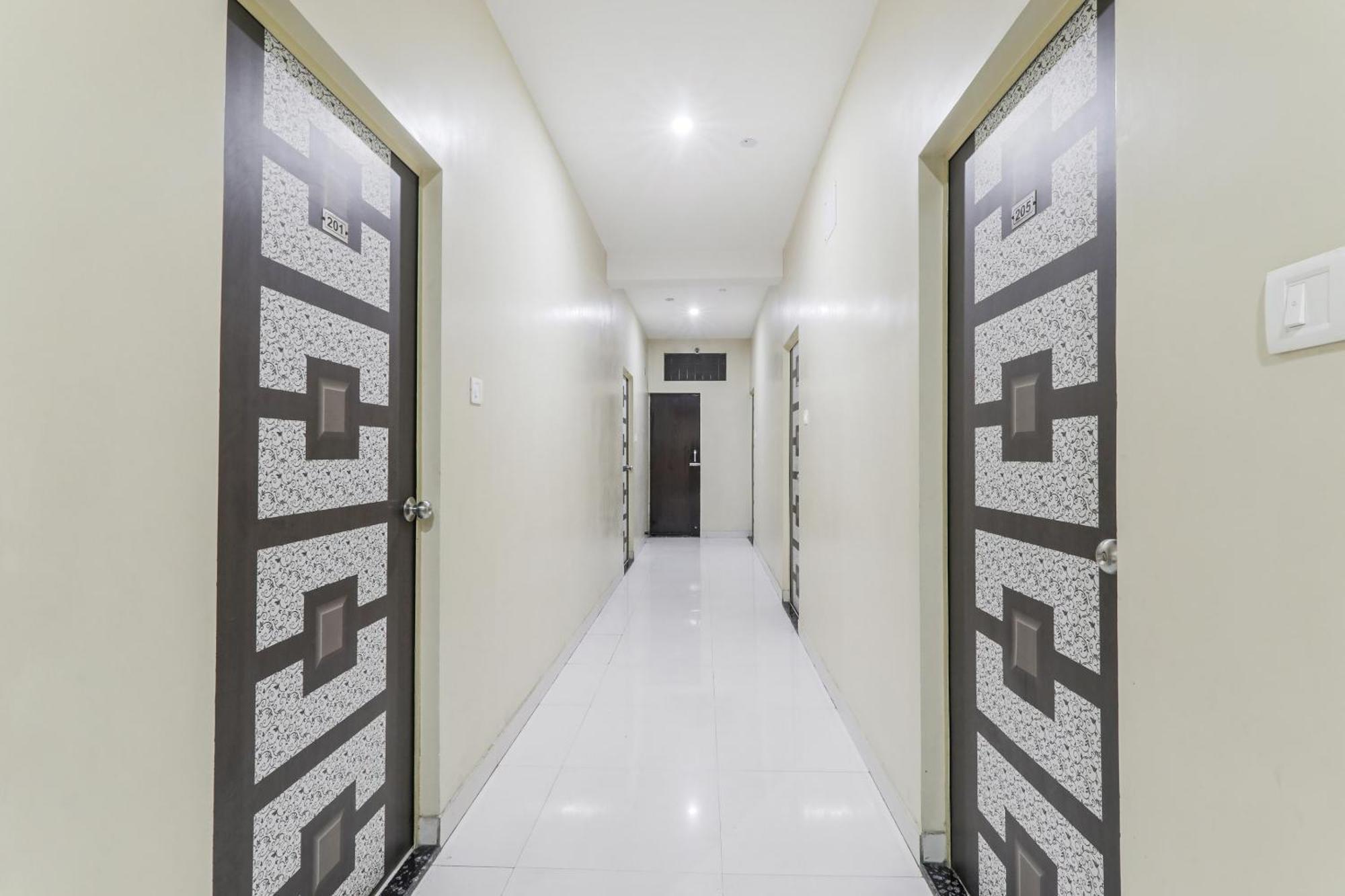 Hotel O Jagbamda Jamshedpur Bagian luar foto